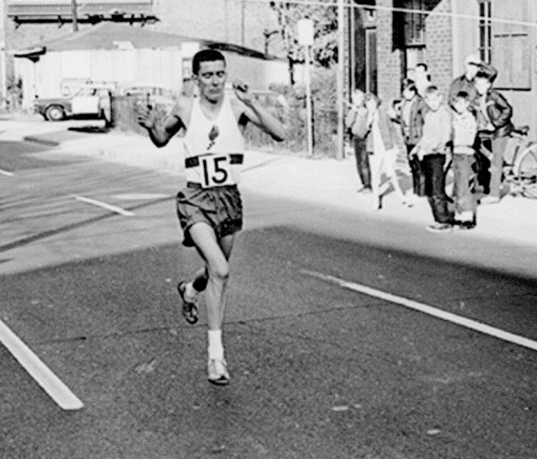 10906139_355322708001442_1977891786941377600_n